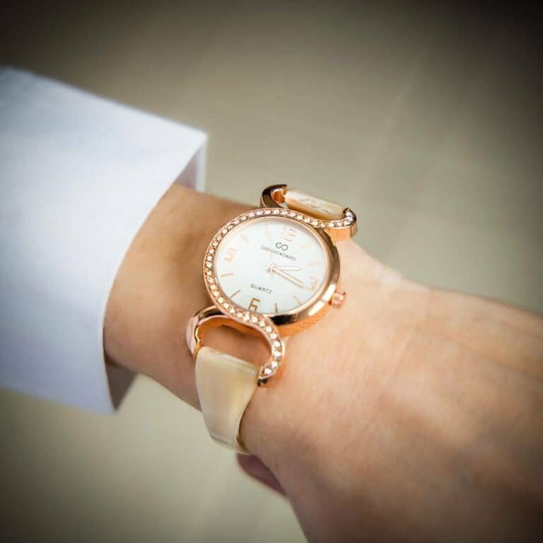 Coffret Montre Femme Métal Rose Beige GIORGIO