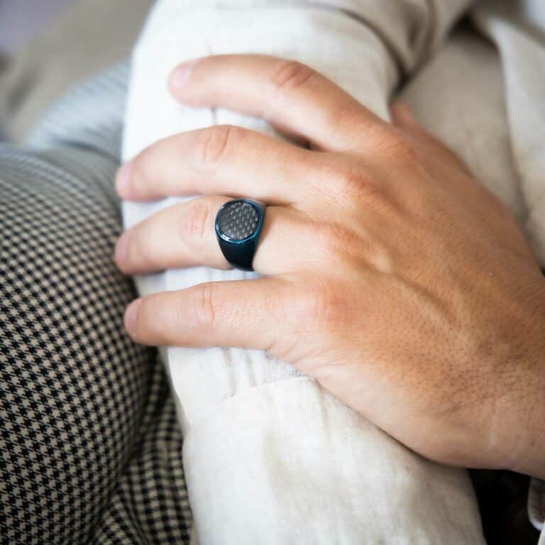 Très belle Chevalière Acier Bleu Homme YVAN