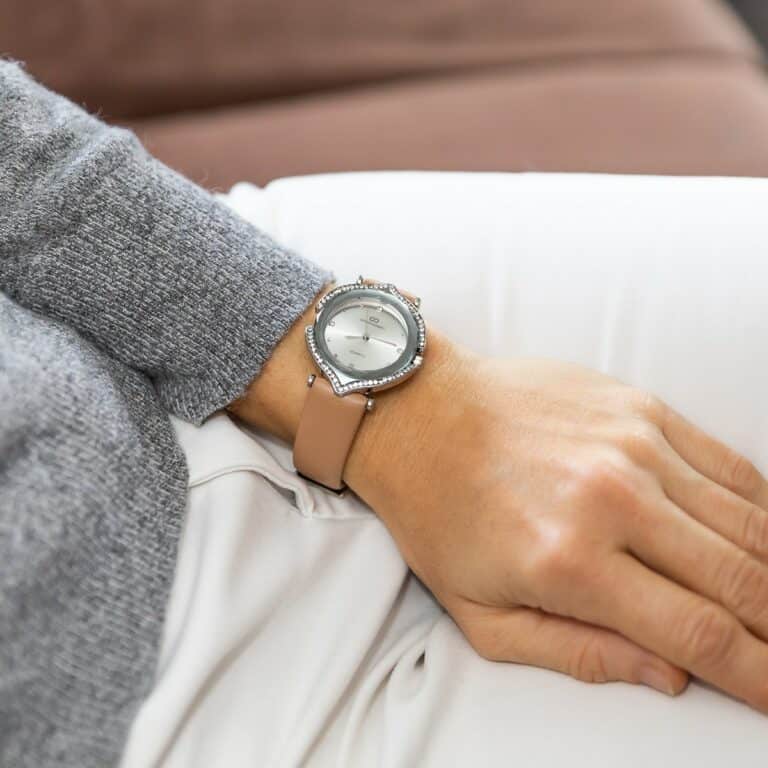 Montre Femme Beige Strass GIORGIO