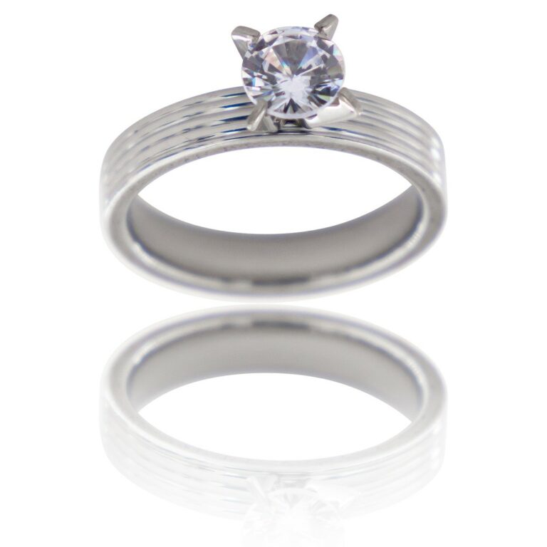 Bague Femme Acier Solitaire DIAMELA
