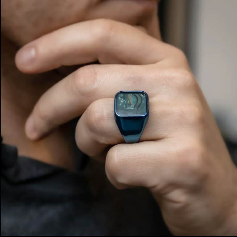 Coffret Chevalière Homme Acier Bleu MARBRA