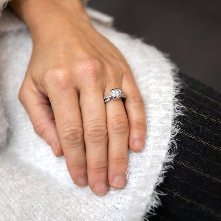 Coffret Bague Femme Rhodium Cœur LOVA