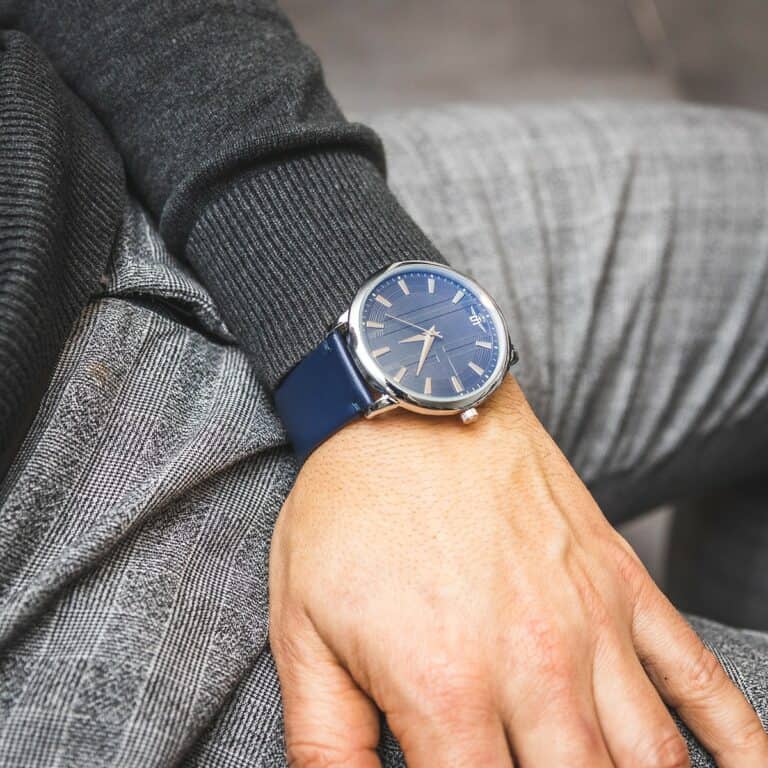 Montre Homme Bleu Nuit M. JOHN
