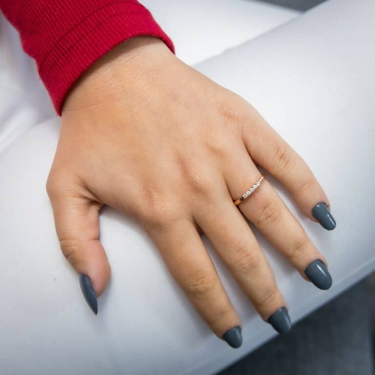 Coffret Jolie Bague Strass Femme STYLA