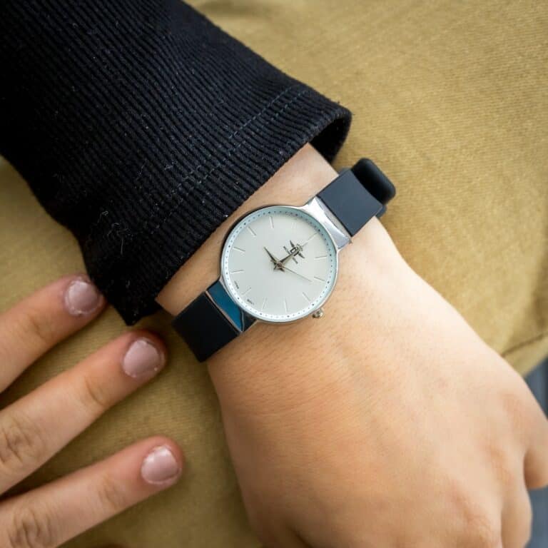 Votre Montre Femme Noir M. JOHN