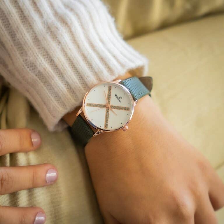 Montre Femme Vert Strass CHTIME