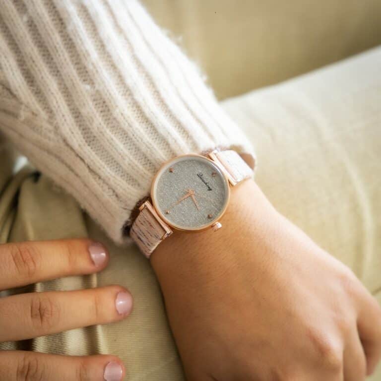 Montre Femme Rose Strass CHTIME