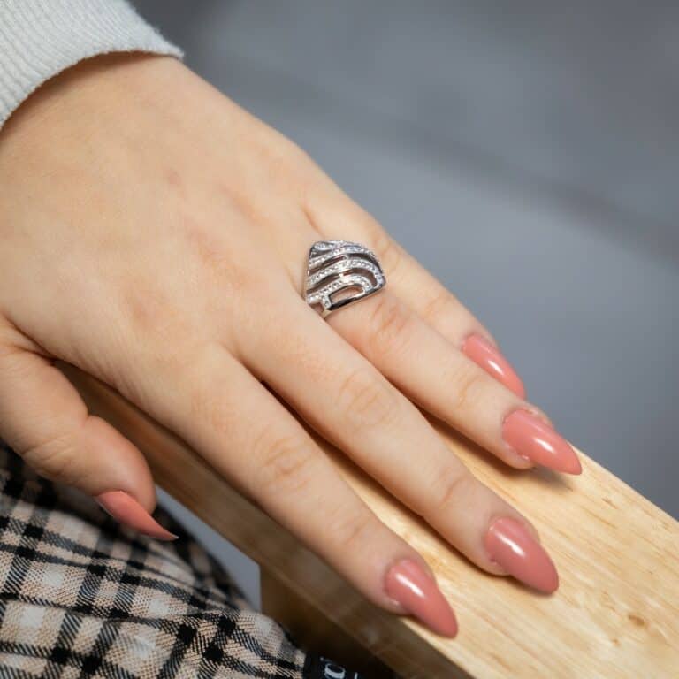 Votre Bague Femme Ornée Zirconium ARONIA