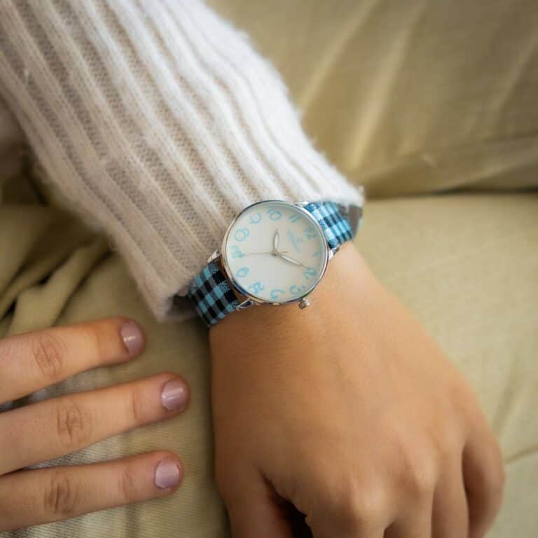 Montre pour Femme Couleur Bleu CHTIME
