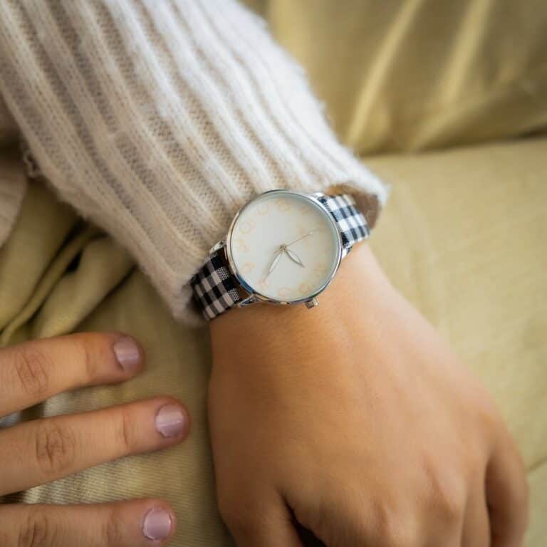 Montre pour Femme Fashion Noir CHTIME