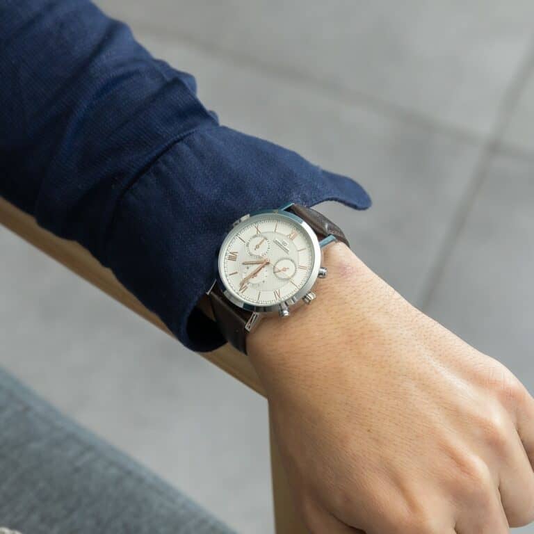 Très Jolie Montre Homme Chocolat GIORGIO