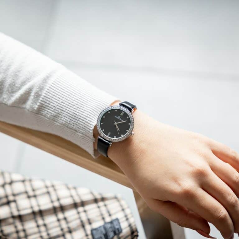 Belle Montre Femme Noir GIORGIO