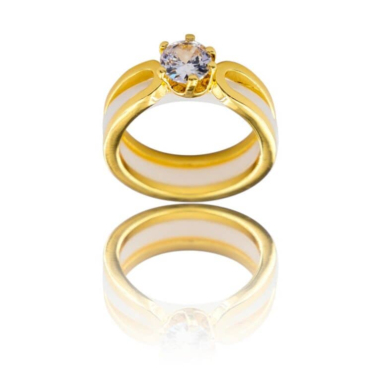 Coffret Bague Femme Originale Trois en Une Céramique Ornée Zirconium