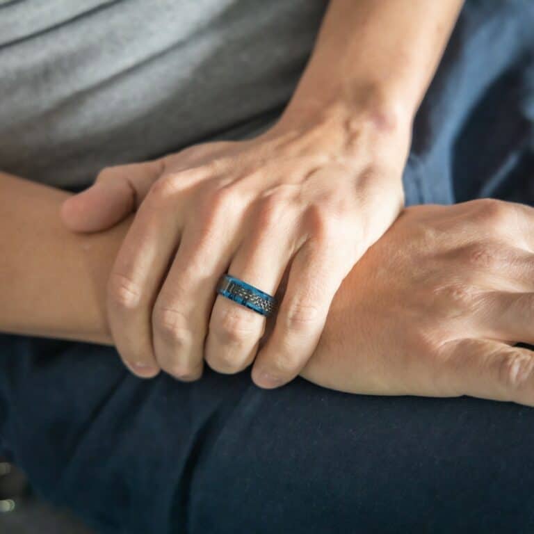 Coffret Bague Anneau Homme en Tungstène et Carbone