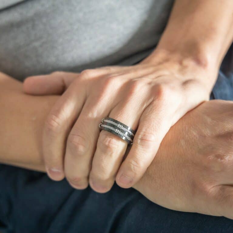 Très Belle Bague Anneau Homme Acier Noir