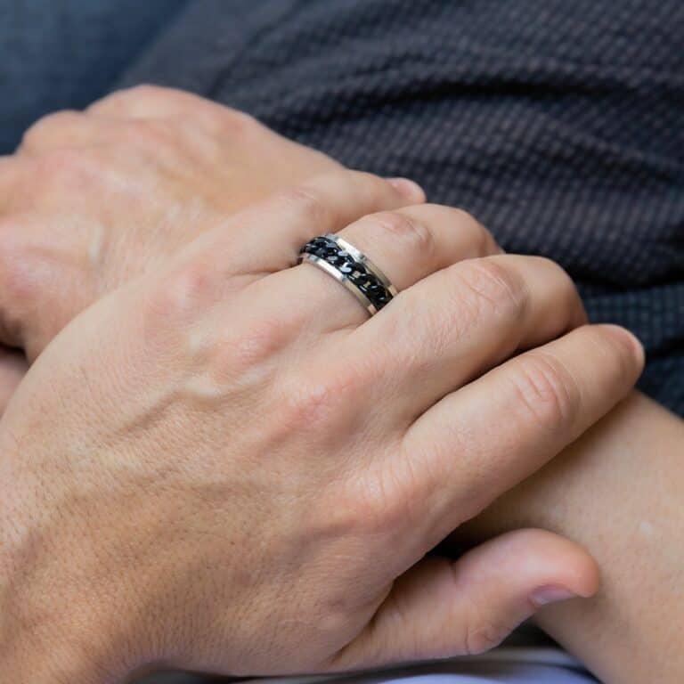 Très Belle Bague Anneau Homme Acier TAXUS