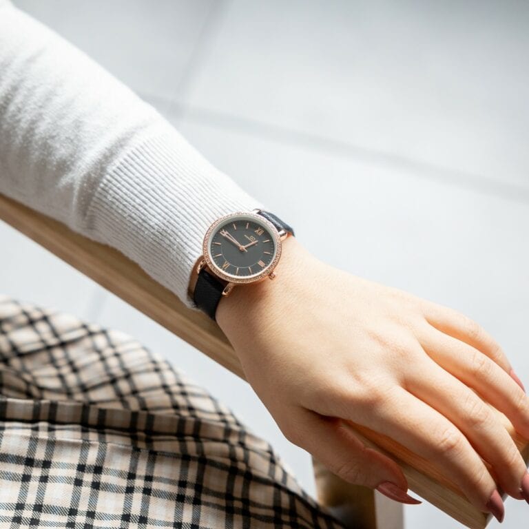 Montre Femme Couleur Noir GIORGIO