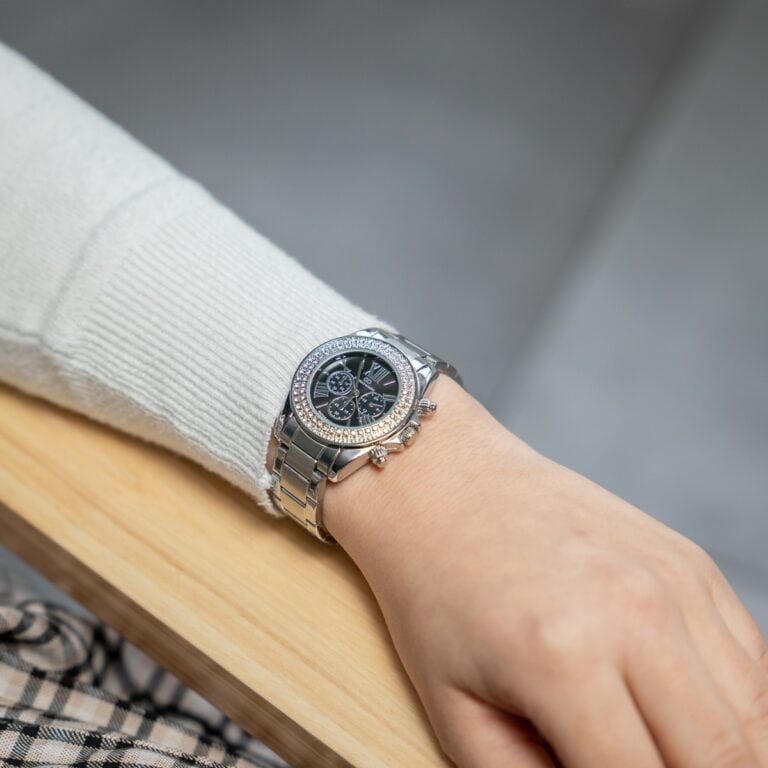 Votre Coffret Montre Femme Acier Strass GIORGIO