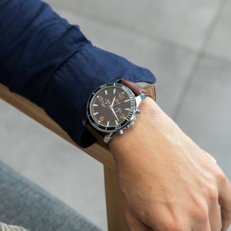 Montre pour Homme Couleur Chocolat GIORGIO