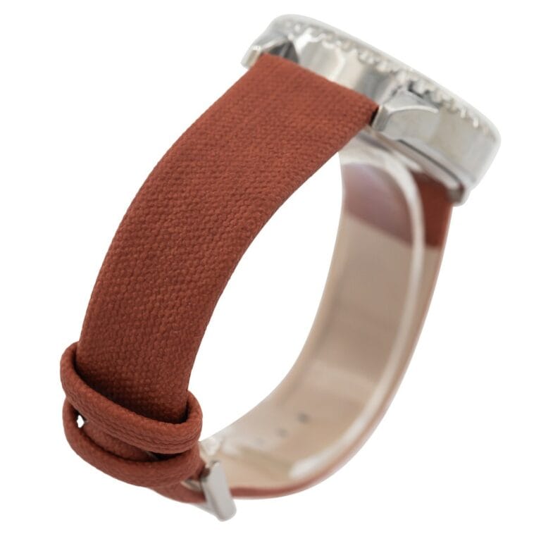 Très Belle Montre Femme Rouge GIORGIO