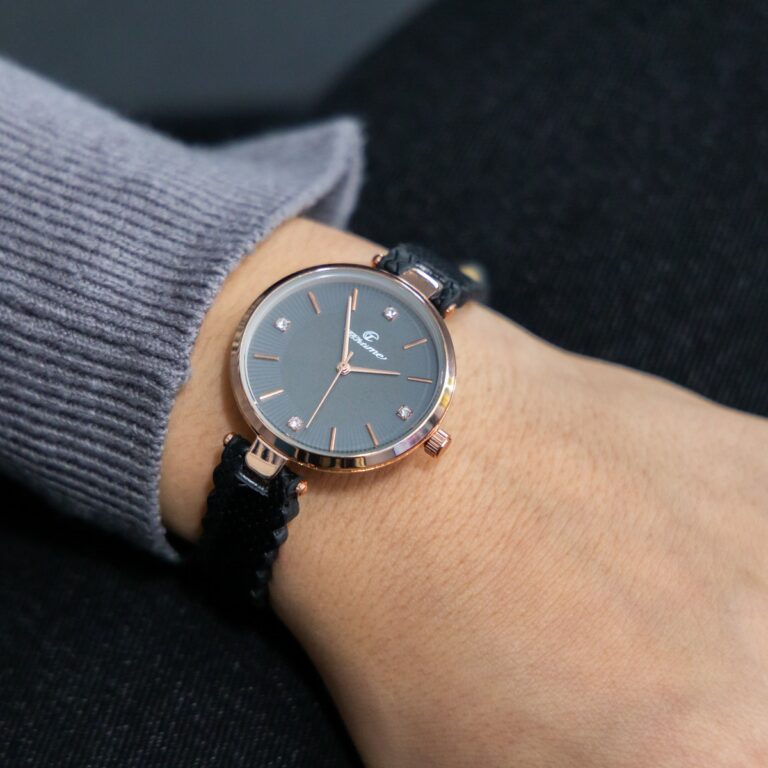 Belle Montre Femme Noir CHTIME