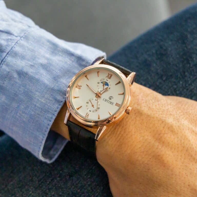 Montre d' Homme Noir CHTIME