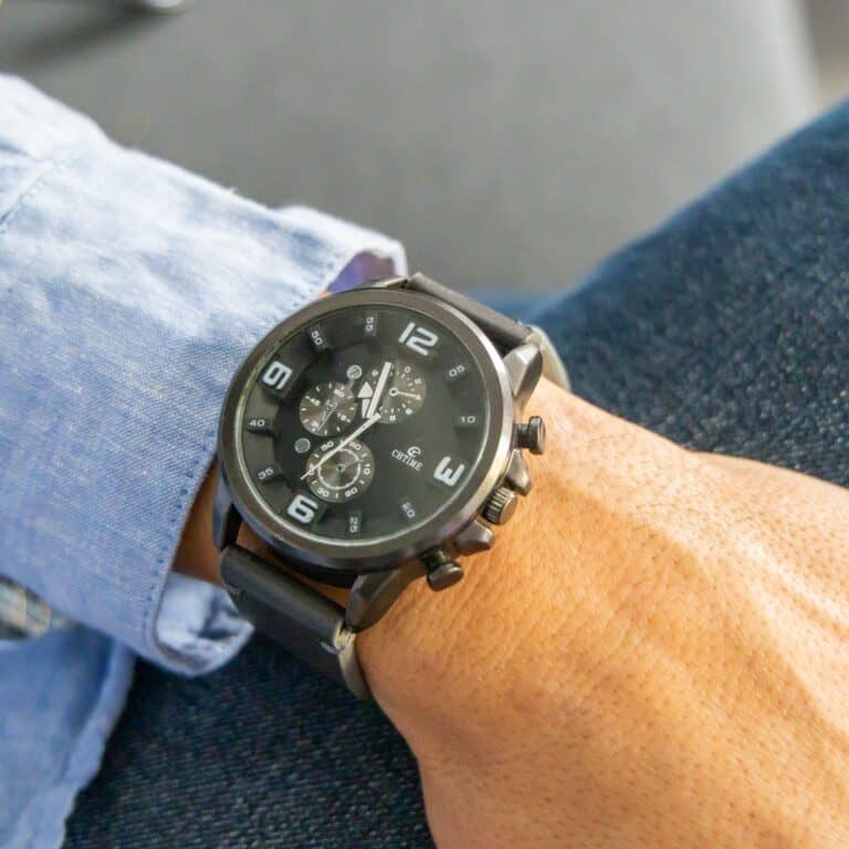 Elégante Montre Homme Noir CHTIME