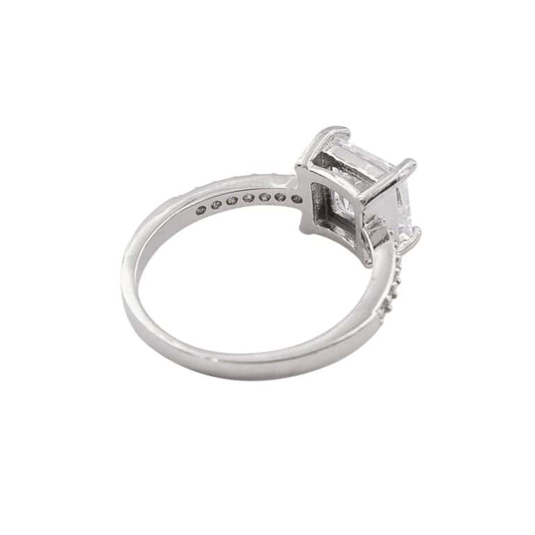 Bague Femme en Métal Ornée Zirconium