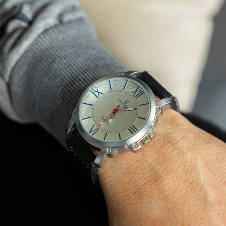 Splendide Montre Homme Noir CHTIME