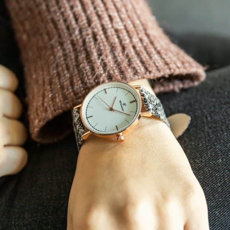 Montre Bas Prix Femme fashion Gris CHTIME