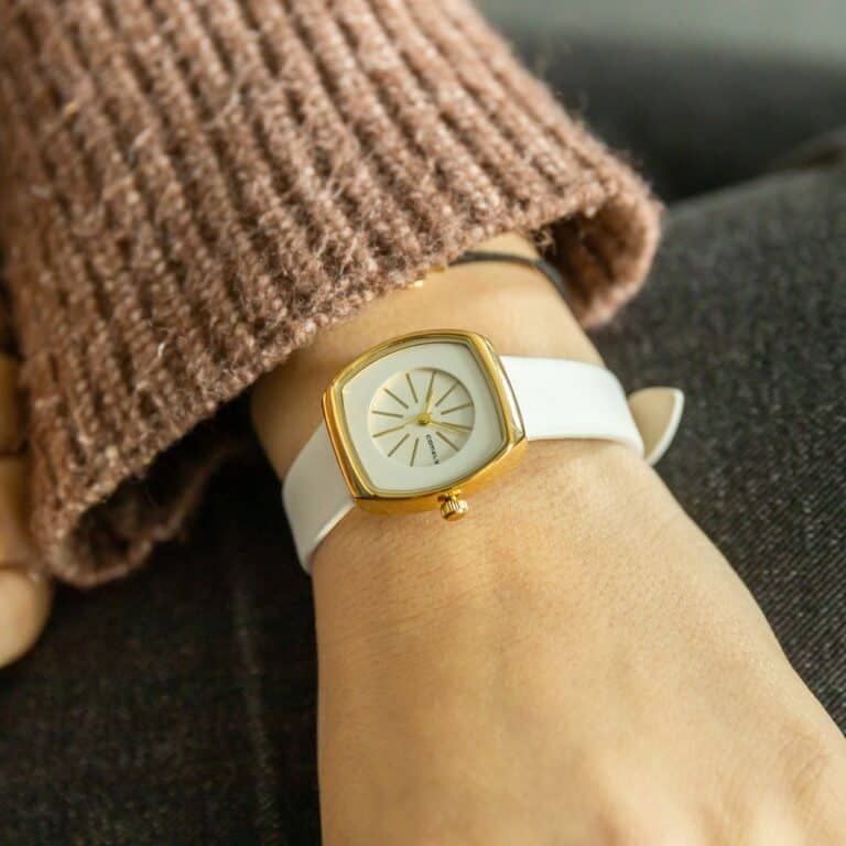Belle Montre pour Femme Blanc COMELY