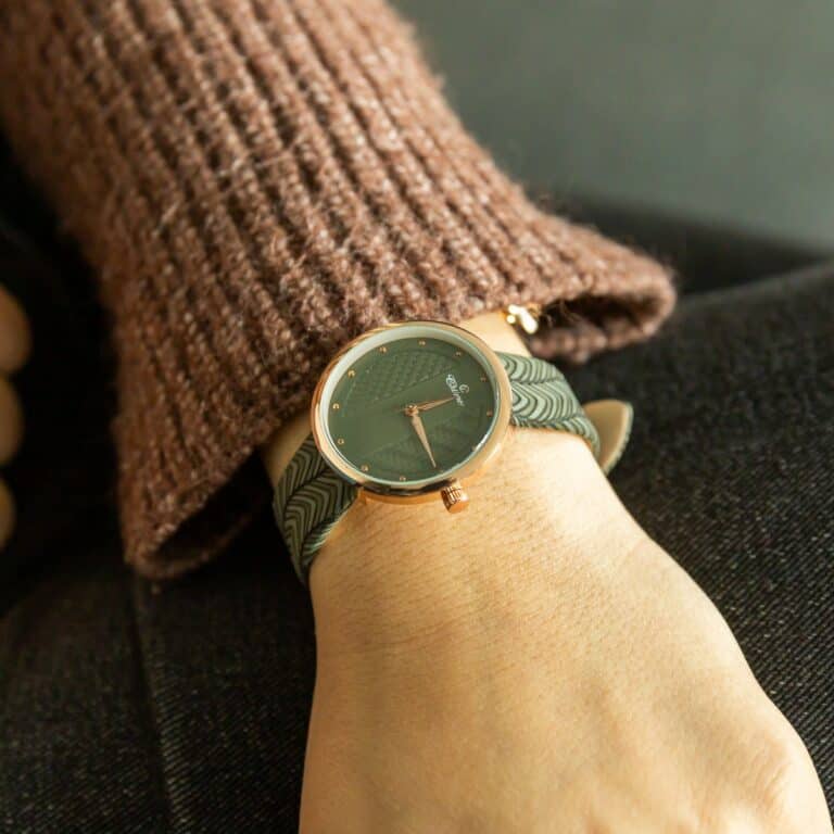 Magnifique Montre Femme Gris Vert CHTIME