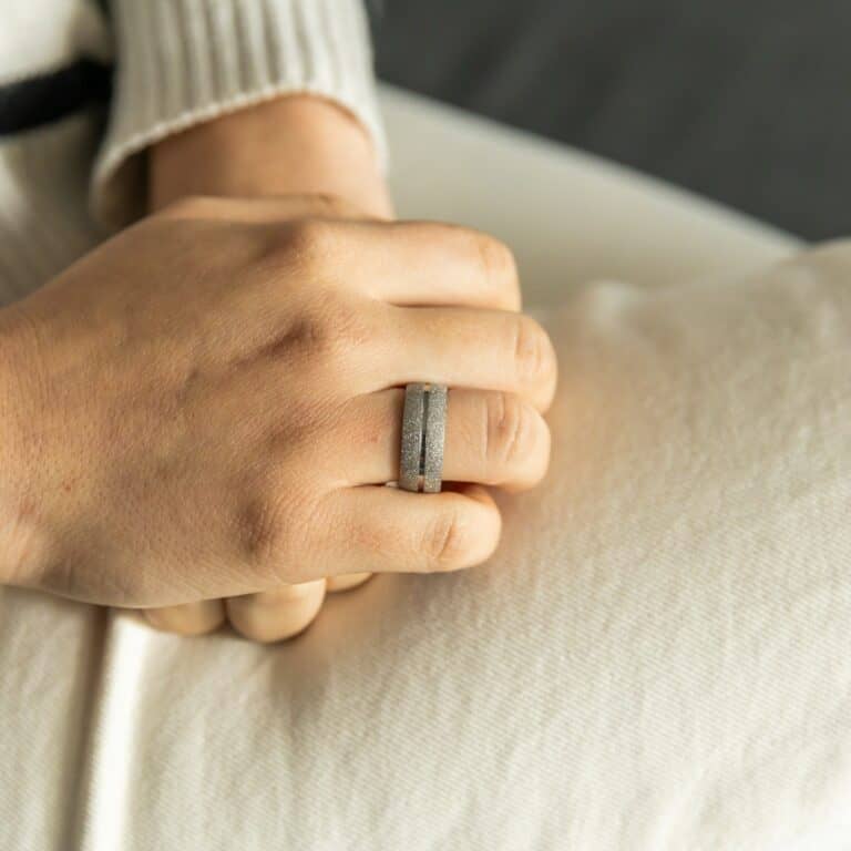 Elégante Bague Femme Acier