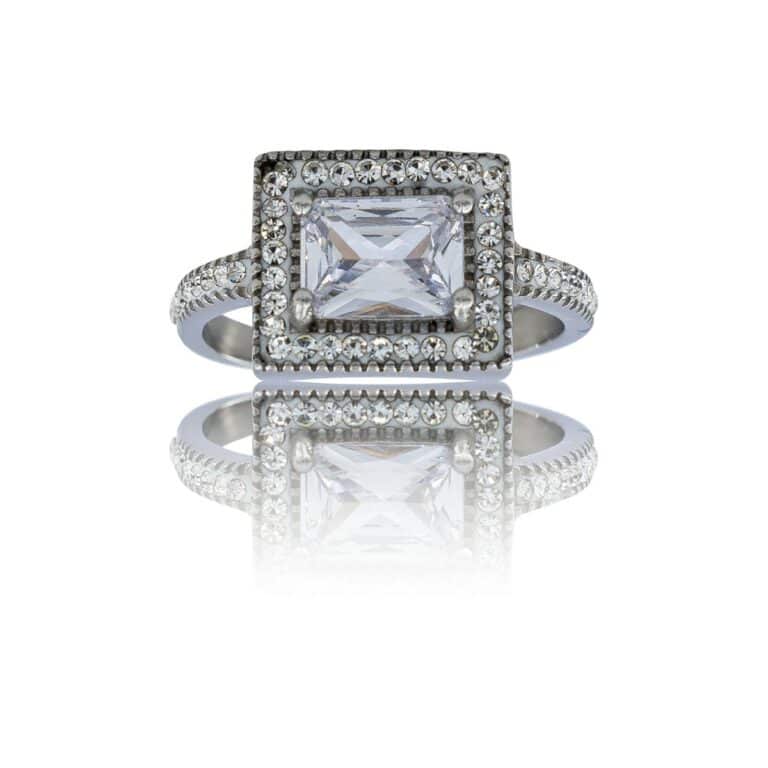 Bague Femme Acier Ornée avec Zirconium