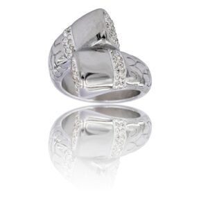 Bague Femme Stylée Métal Ornée avec Zirconium