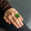 Sublime Bague Femme Métal Doré Ornée avec Zirconium Vert