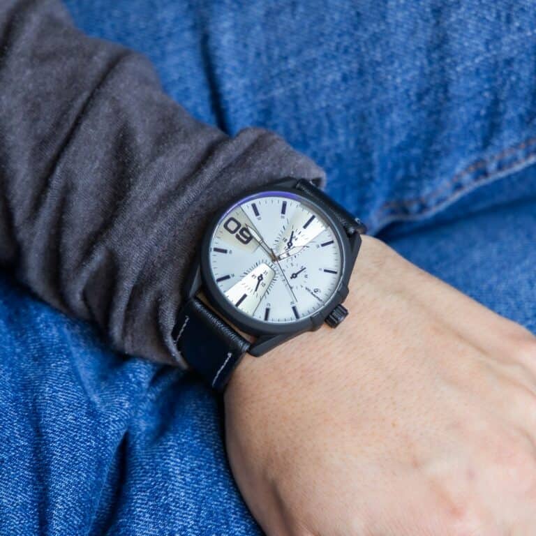 Montre Homme Bracelet Noir CHTIME