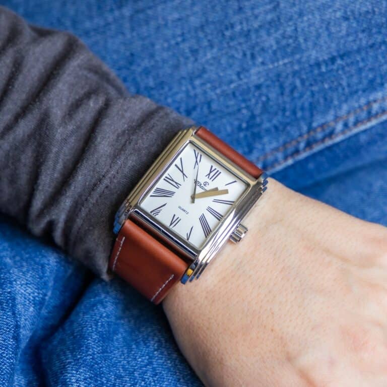 Jolie Montre d'Homme Bracelet Marron CHTIME