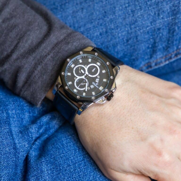 Montre Homme Fashion Bracelet Noir CHTIME