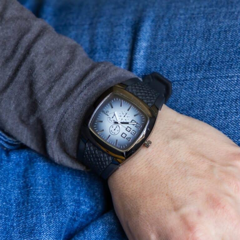 Montre pour Homme Bracelet Silicone Noir CHTIME